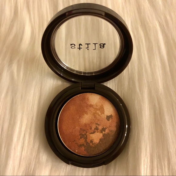 Stila Countless Color Pressed Pigments Eyeshadow Bundle - Picture 15 of 16